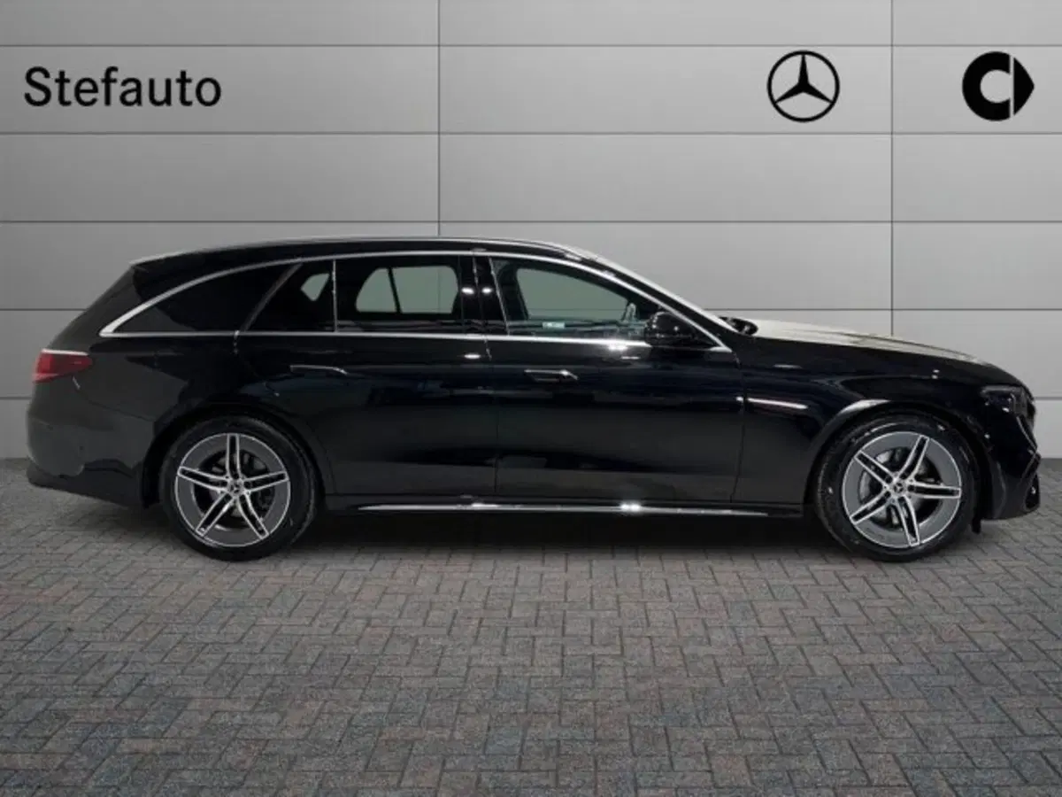 Mercedes-Benz Classe E Station Wagon nuova a Bologna (2)