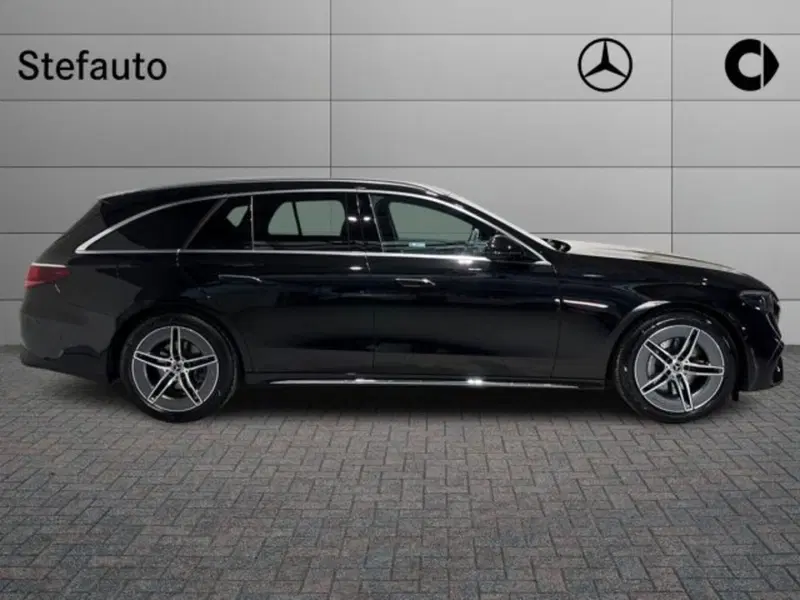 Mercedes-Benz Classe E Station Wagon nuova a Bologna (2)