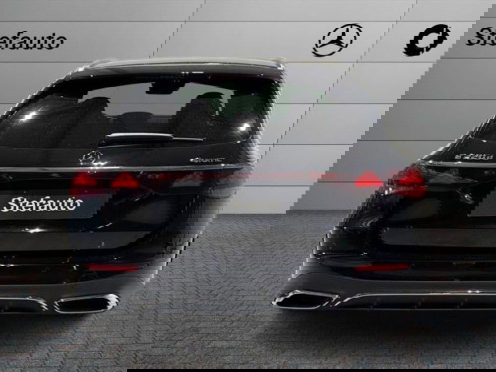 Mercedes-Benz Classe E Station Wagon nuova a Bologna (6)