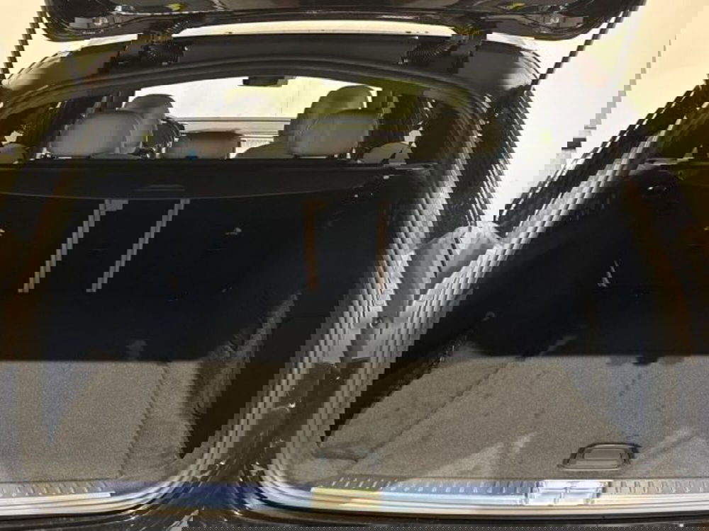 Mercedes-Benz Classe E Station Wagon nuova a Bologna (7)