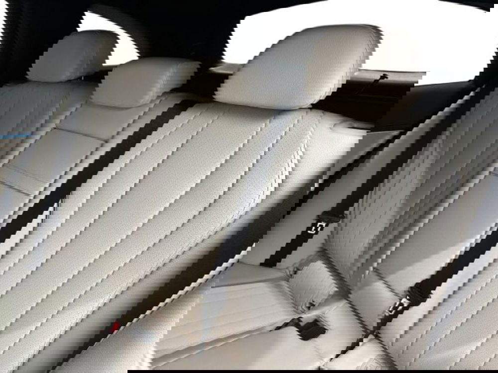 Mercedes-Benz Classe E Station Wagon nuova a Bologna (9)