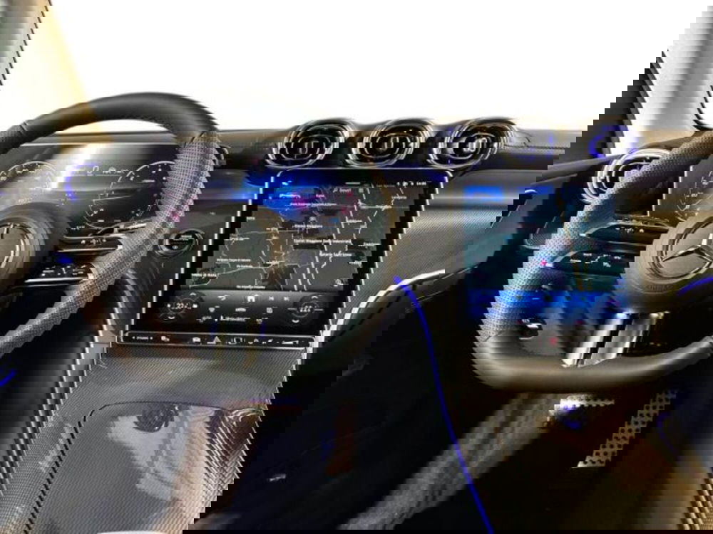 Mercedes-Benz GLC nuova a Bologna (14)