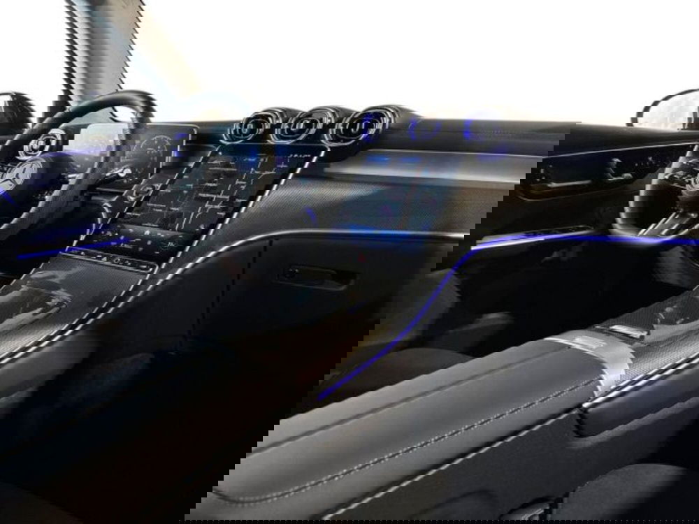 Mercedes-Benz GLC nuova a Bologna (15)