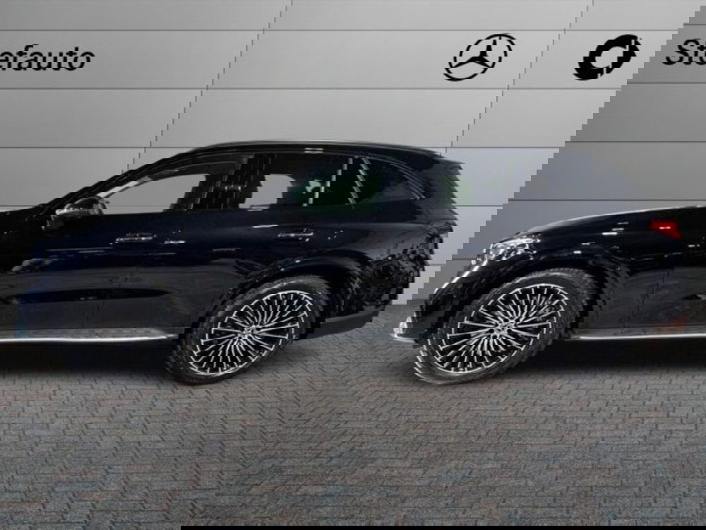 Mercedes-Benz GLC nuova a Bologna (3)