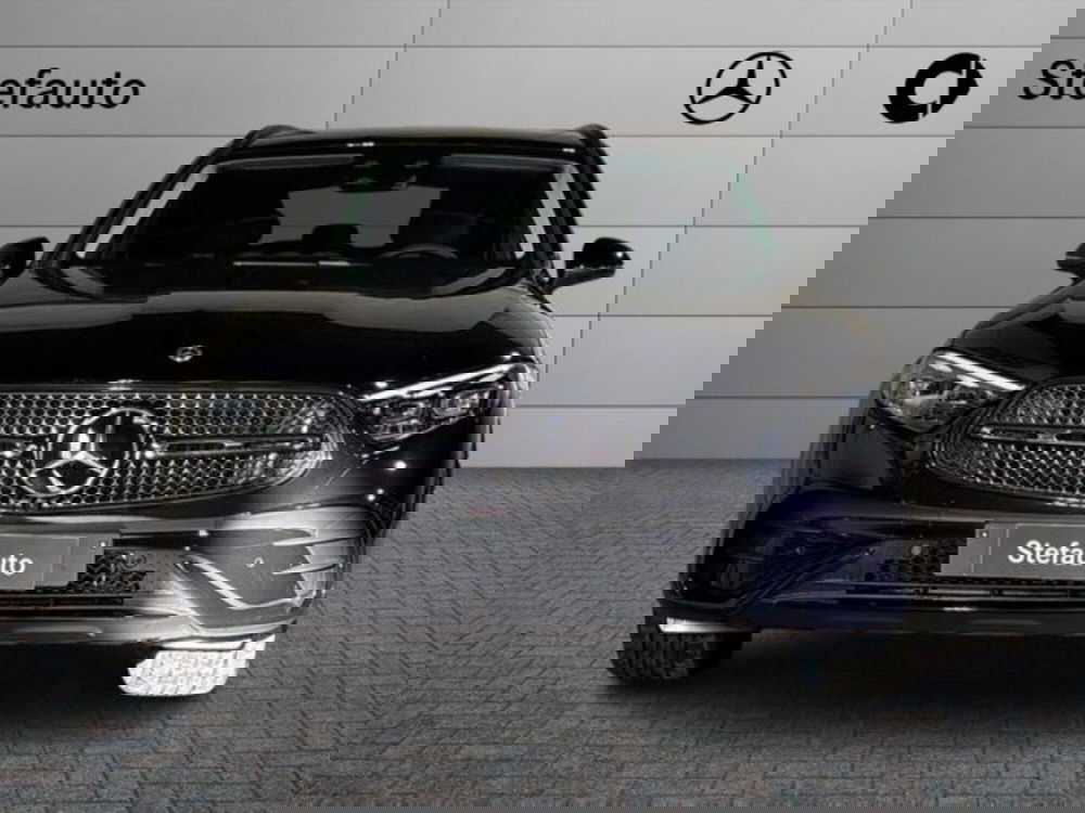 Mercedes-Benz GLC nuova a Bologna (4)