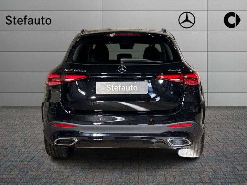 Mercedes-Benz GLC nuova a Bologna (6)