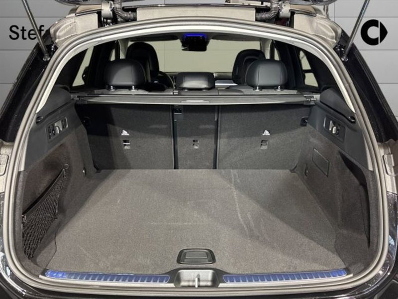 Mercedes-Benz GLC nuova a Bologna (7)
