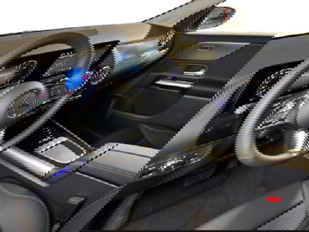 Mercedes-Benz GLA SUV nuova a Bologna (11)