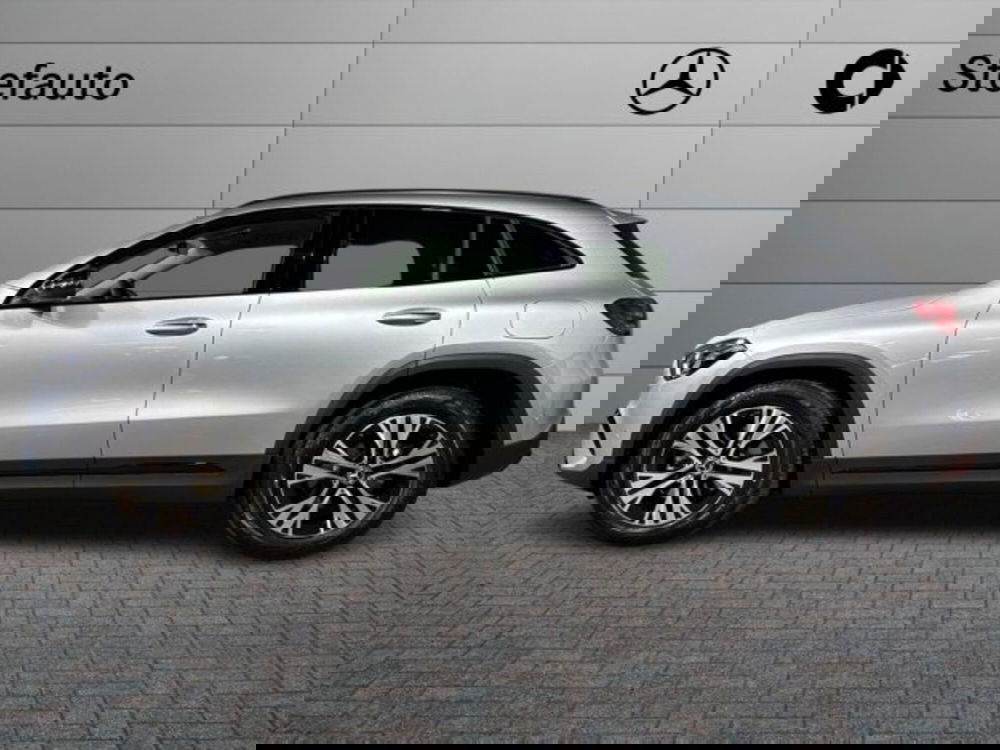Mercedes-Benz GLA SUV nuova a Bologna (3)
