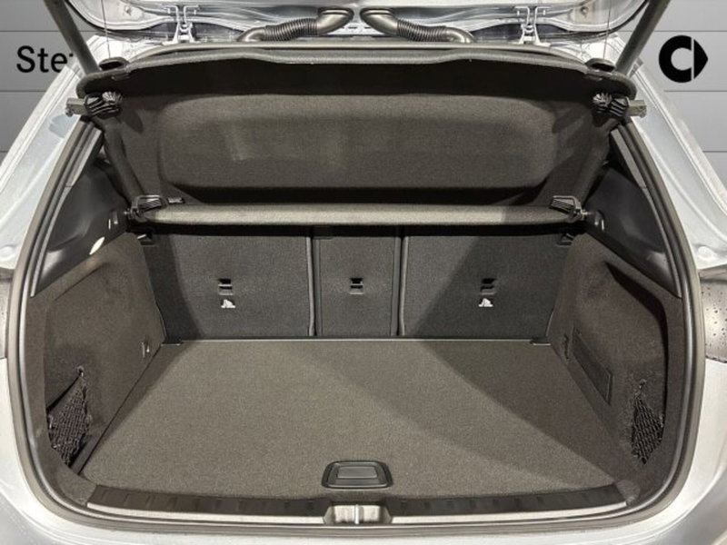 Mercedes-Benz GLA SUV nuova a Bologna (7)