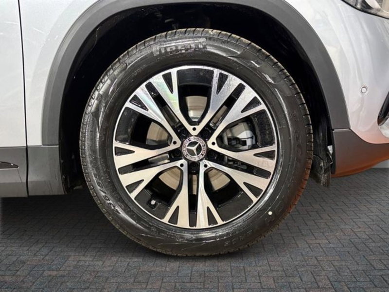 Mercedes-Benz GLA SUV nuova a Bologna (8)