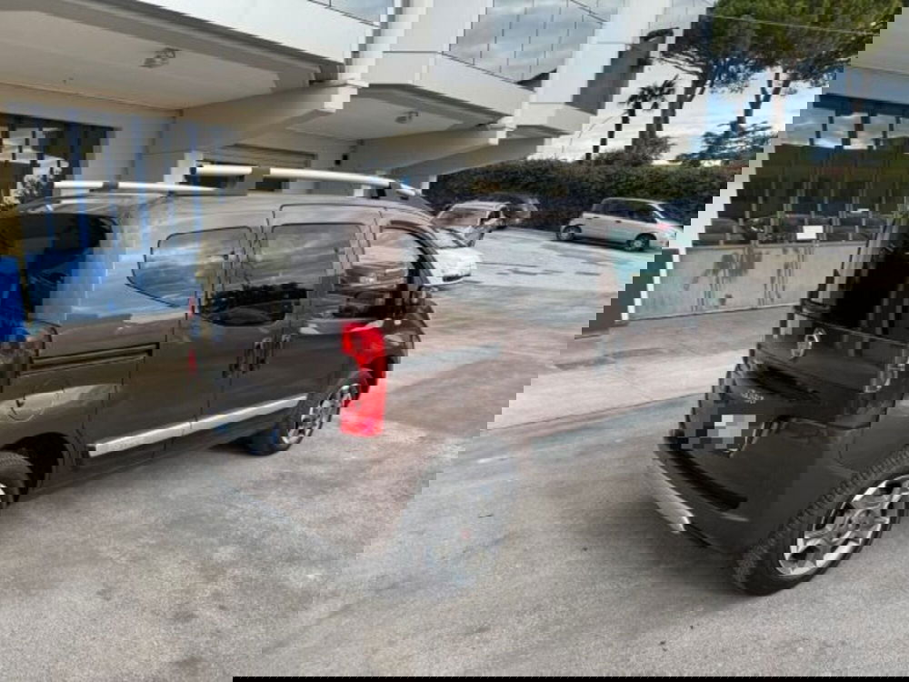 Fiat QUBO usata a Macerata (4)