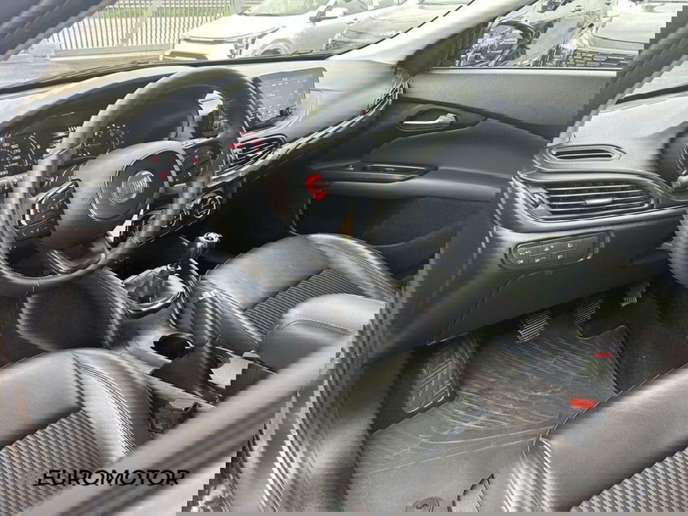 Fiat Tipo Station Wagon usata a Bari (13)