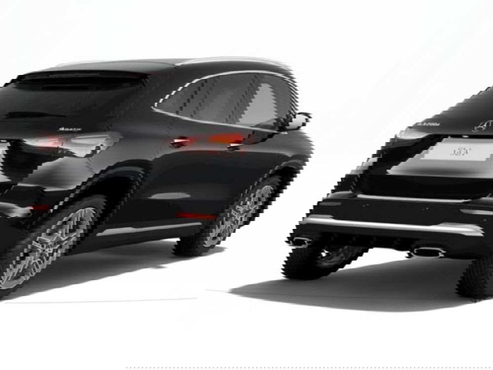 Mercedes-Benz GLA SUV nuova a Verona (2)