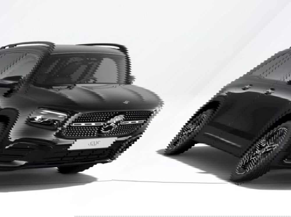 Mercedes-Benz GLB nuova a Verona