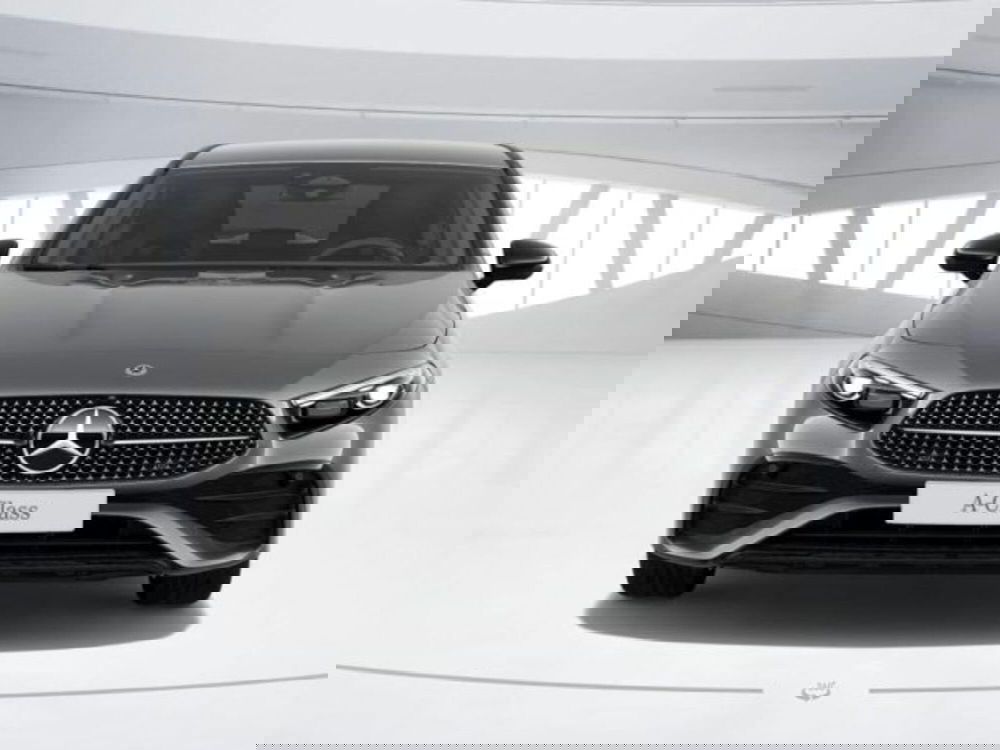 Mercedes-Benz Classe A nuova a Verona (3)