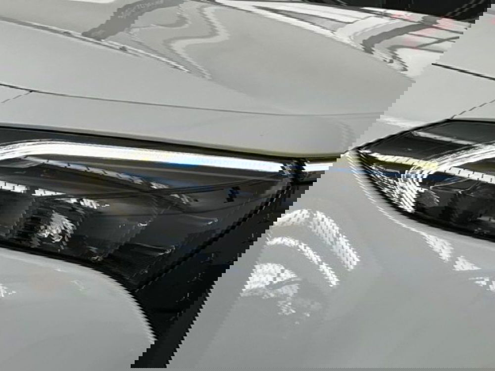 Mercedes-Benz EQA nuova a Verona (17)