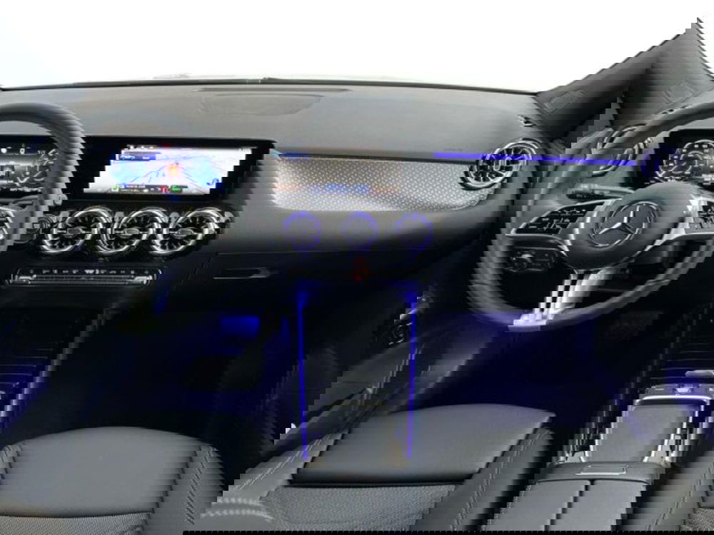 Mercedes-Benz EQA nuova a Verona (9)