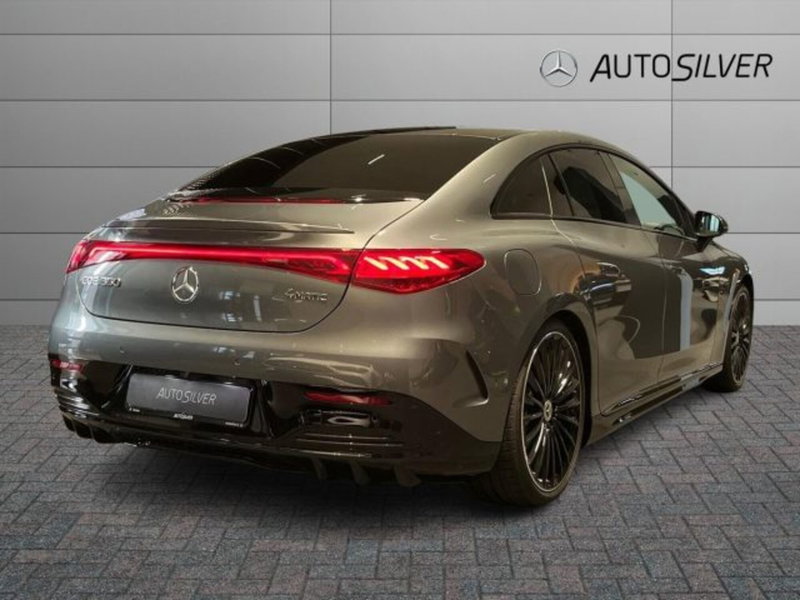 Mercedes-Benz EQE nuova a Verona (2)