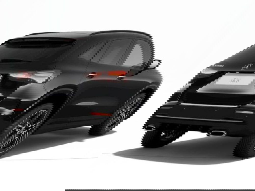 Mercedes-Benz GLA SUV nuova a Verona (2)