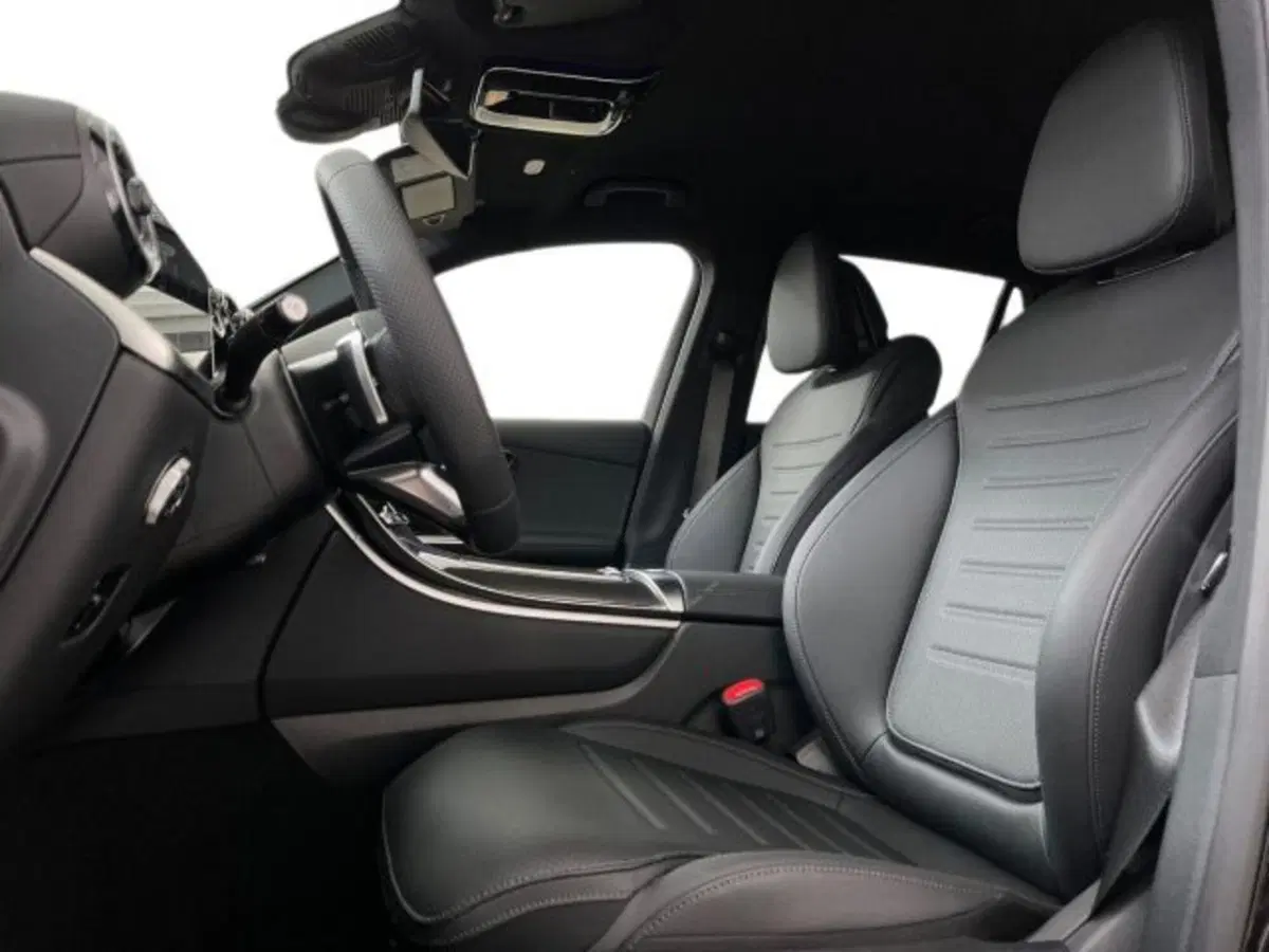 Mercedes-Benz GLC Coupé nuova a Verona (10)