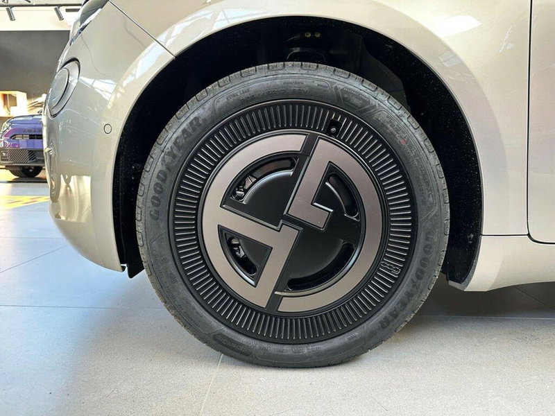 Fiat 500 Cabrio nuova a Sondrio (7)