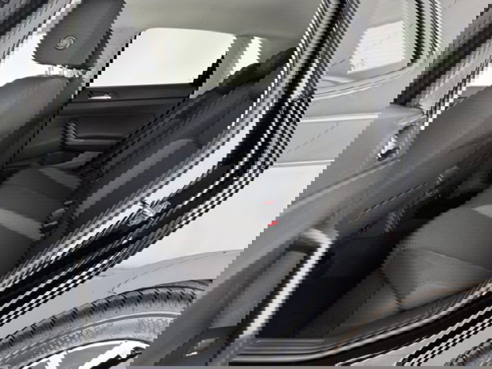 Volkswagen Polo nuova a Vicenza (8)