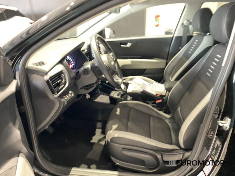 Kia Stonic usata a Bari (13)