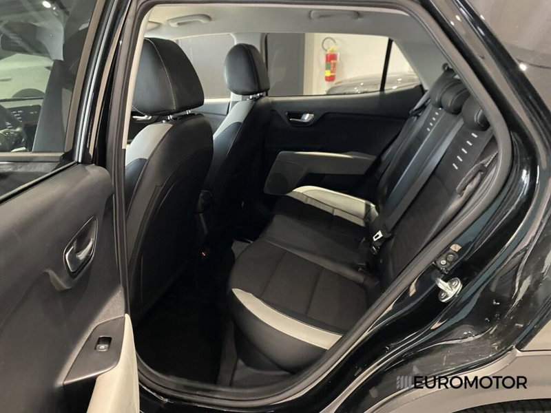 Kia Stonic usata a Bari (14)