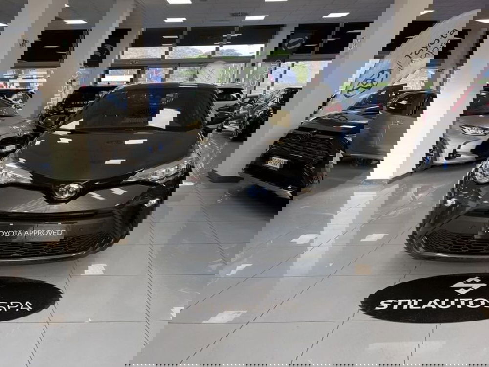 Toyota Toyota C-HR usata a Prato (2)