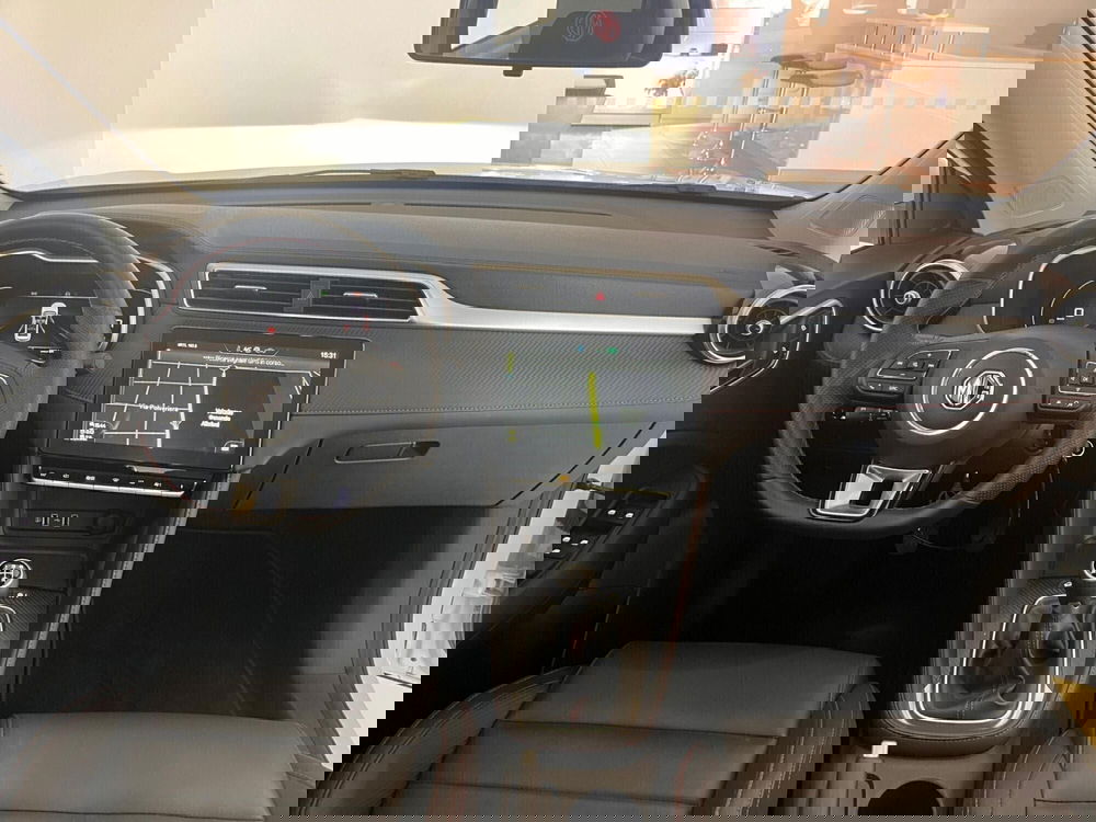 Mg ZS usata a Napoli (2)