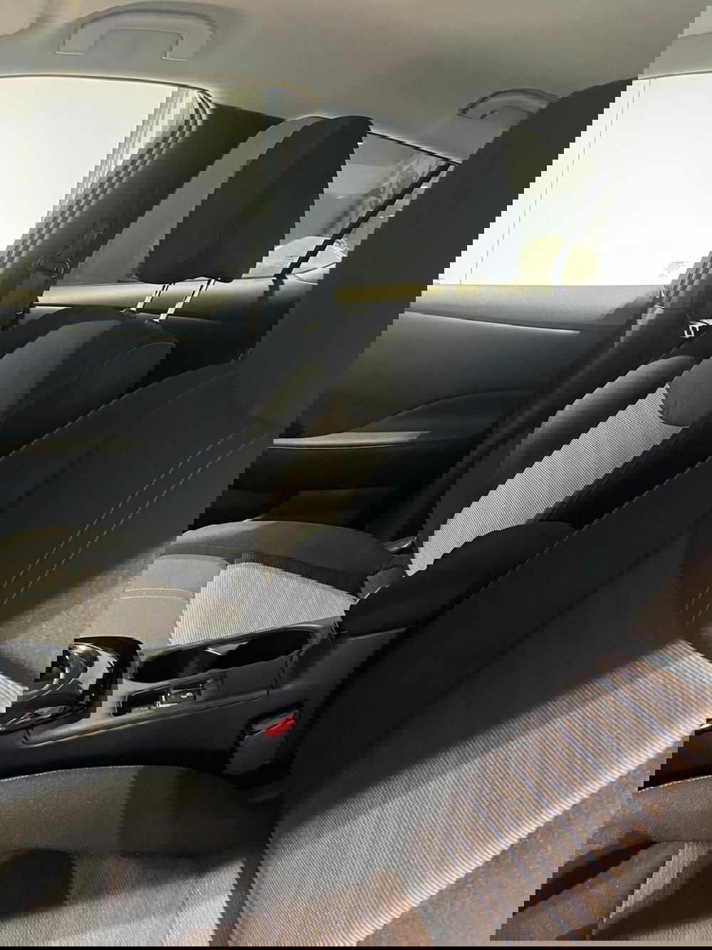 Nissan Leaf nuova a Cagliari (15)