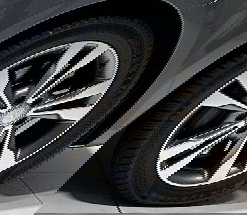 Mercedes-Benz Classe V usata a Varese (10)