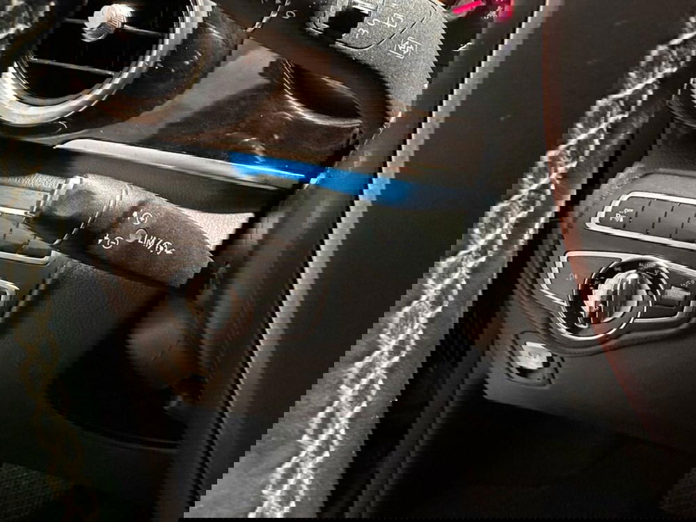 Mercedes-Benz Classe V usata a Varese (13)