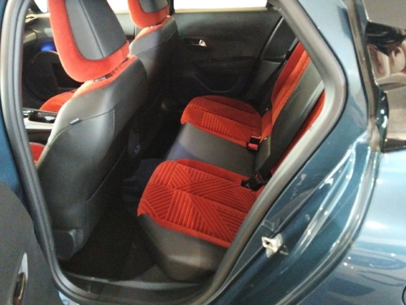 Lancia Ypsilon usata a Brindisi (19)