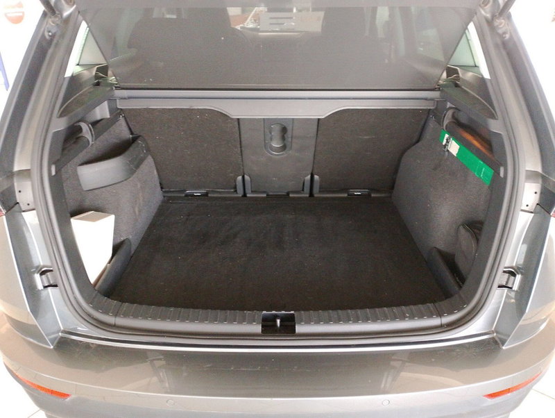 Skoda Karoq usata a Lecce (14)