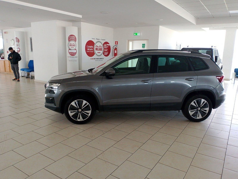 Skoda Karoq usata a Lecce (7)