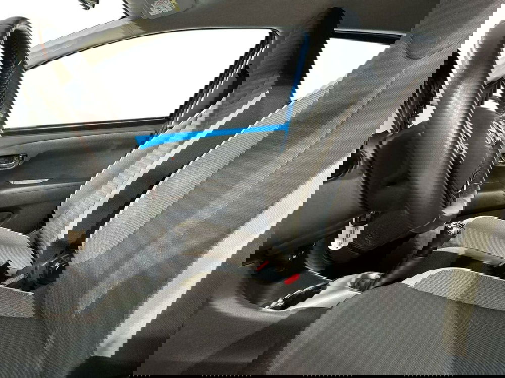 Toyota Aygo usata a Lecco (10)