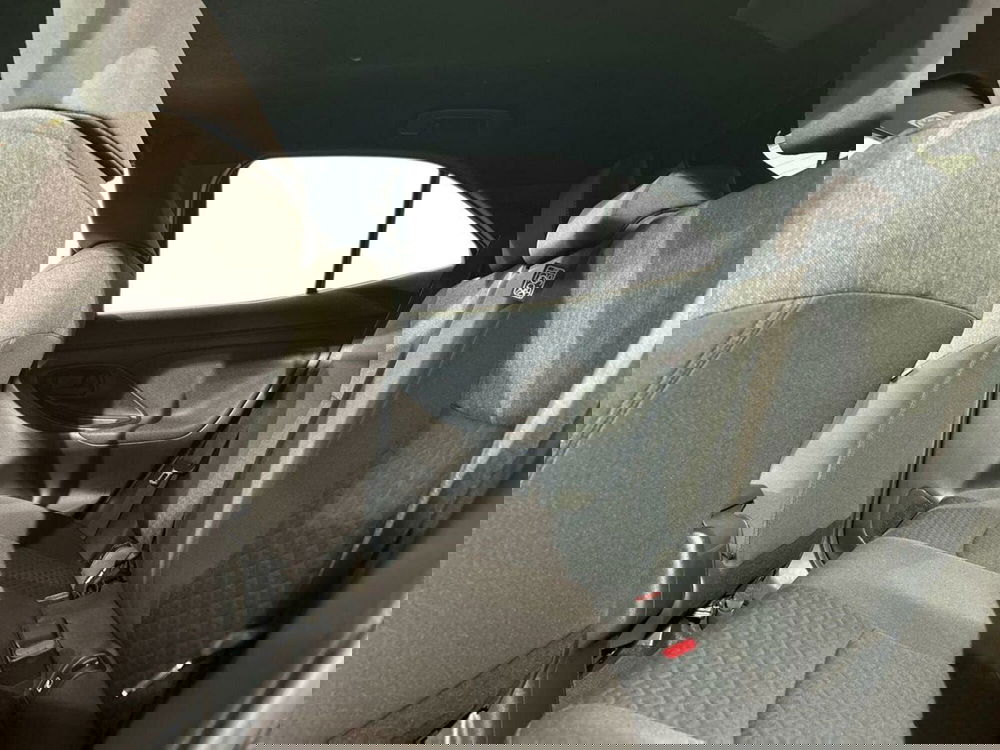 Toyota Yaris Cross usata a Lecco (12)