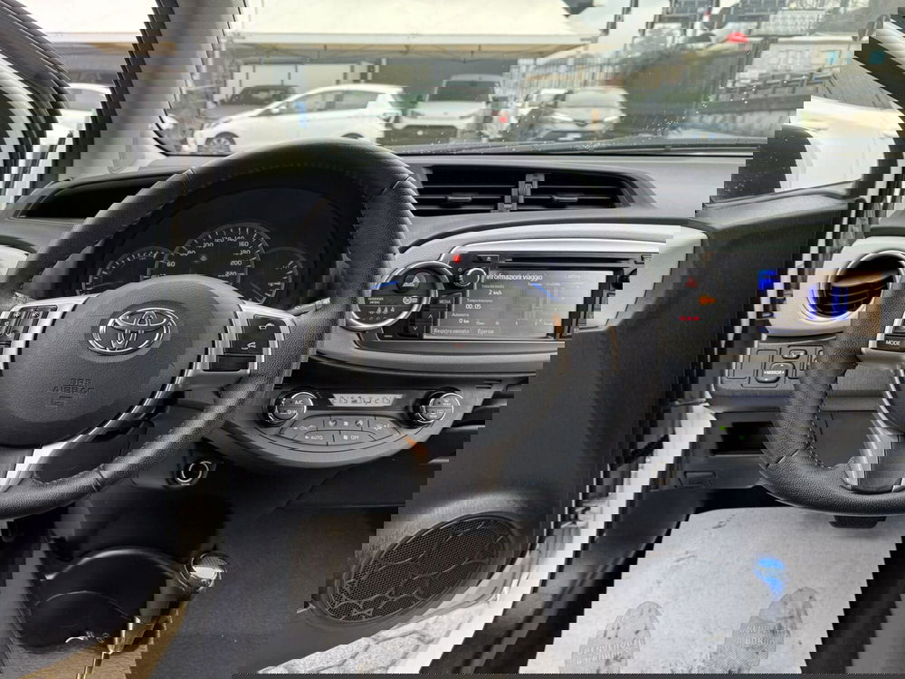 Toyota Yaris usata a Como (8)