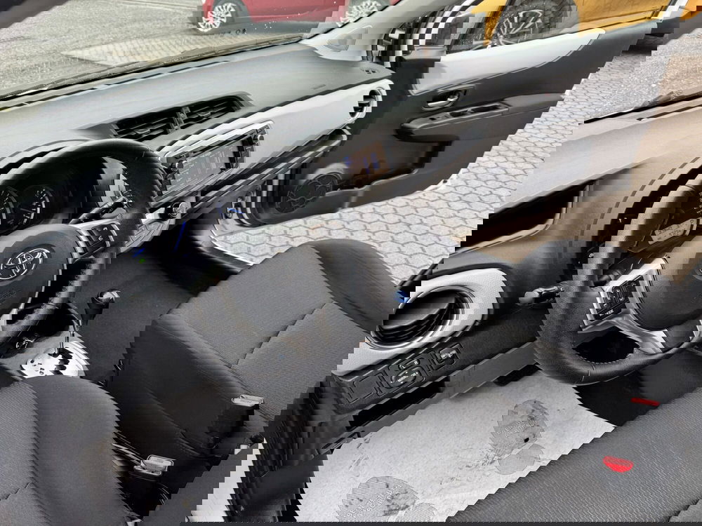 Toyota Yaris usata a Como (9)