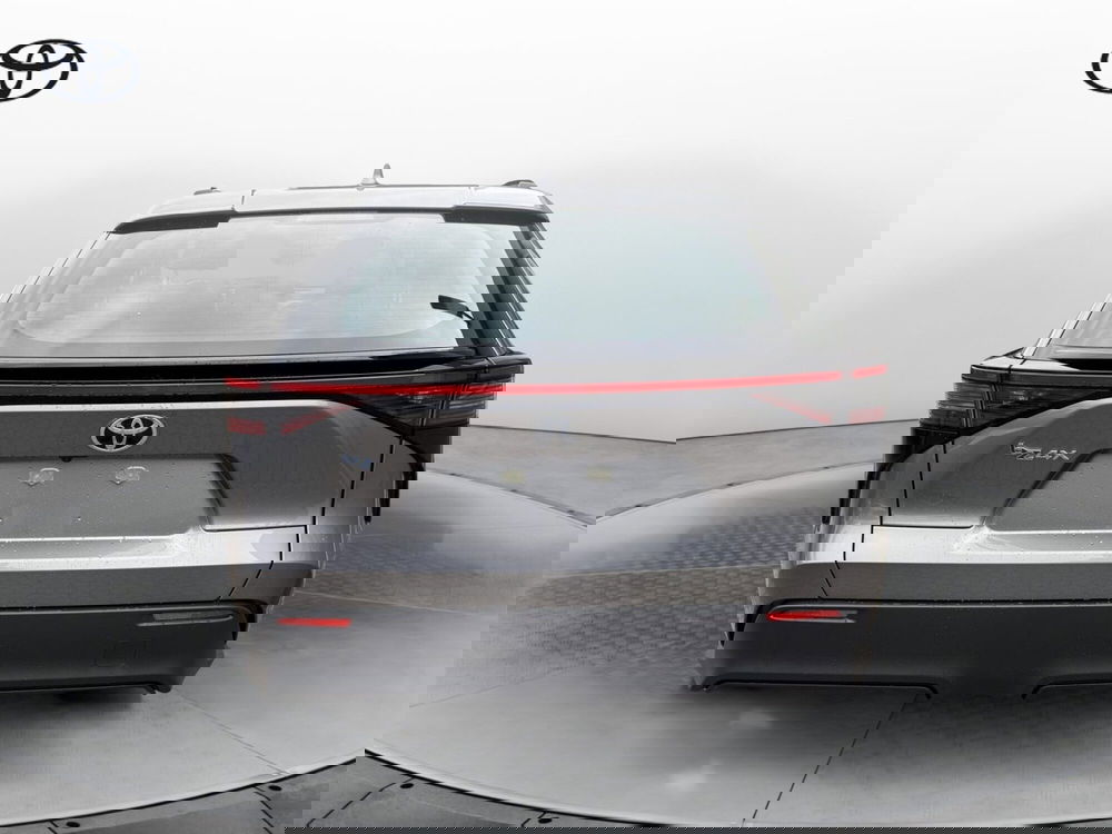 Toyota bZ4X nuova a Como (4)