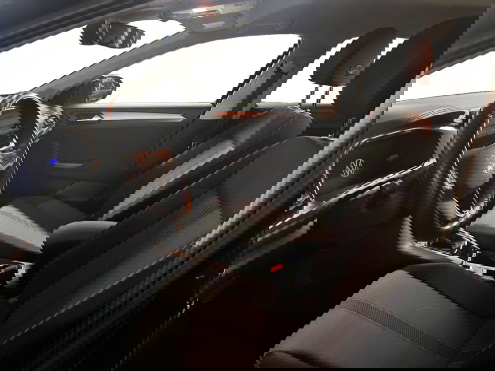 Volkswagen T-Roc usata a Modena (9)