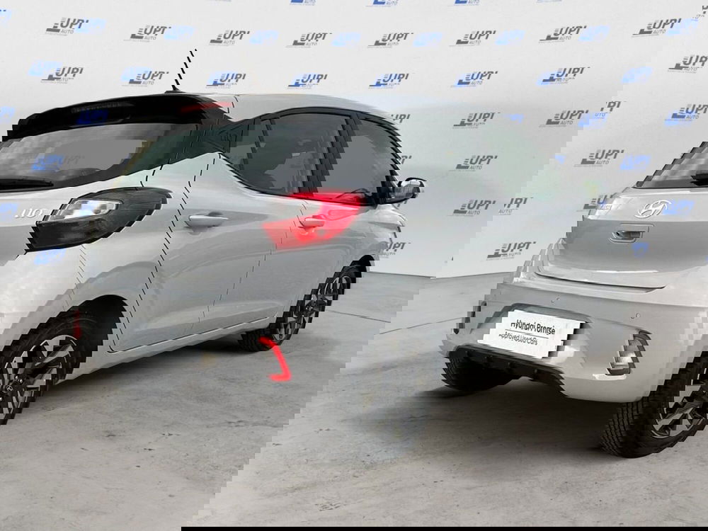 Hyundai i10 nuova a Prato (7)