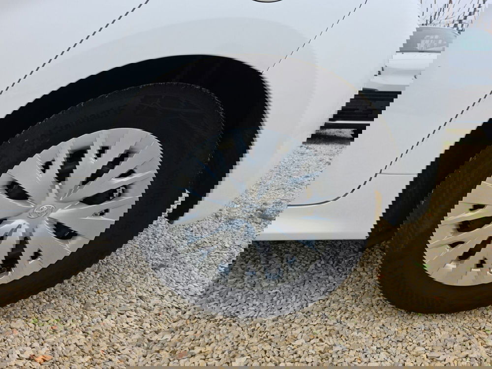 Toyota Yaris usata a Ragusa (6)