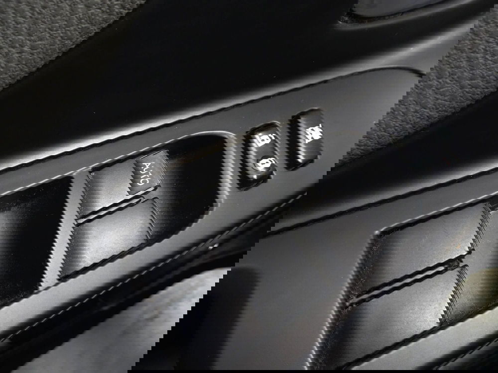 Toyota Yaris usata a Treviso (15)