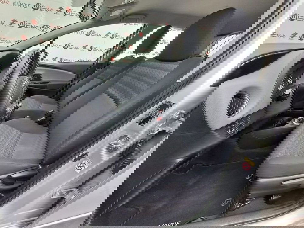 Toyota Yaris usata a Cagliari (15)