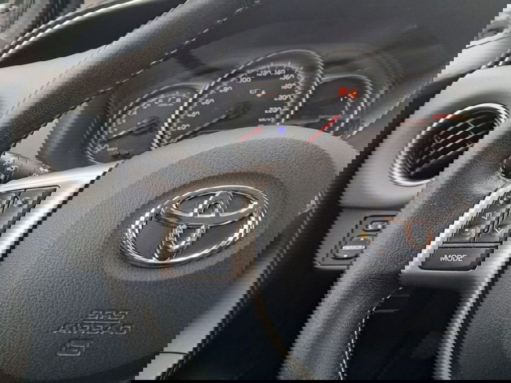 Toyota Yaris usata a Cagliari (17)