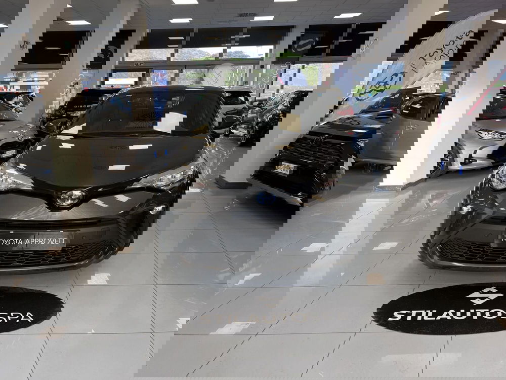 Toyota Toyota C-HR usata a Prato (2)