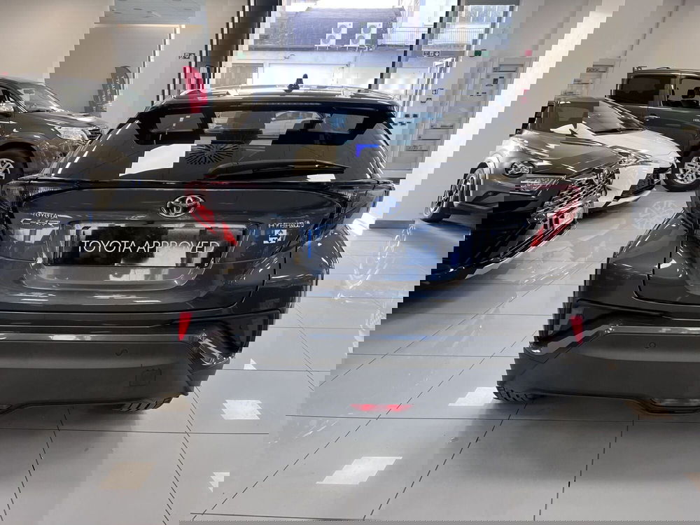 Toyota Toyota C-HR usata a Prato (5)